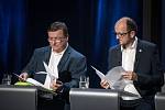 Debata kandidátů na primátora města Ostravy v České televizi, 13. září 2018 v Ostravě. Na snímku (zleva) Martin Juroška (KSČM) a Kubín Martin (SPD).
