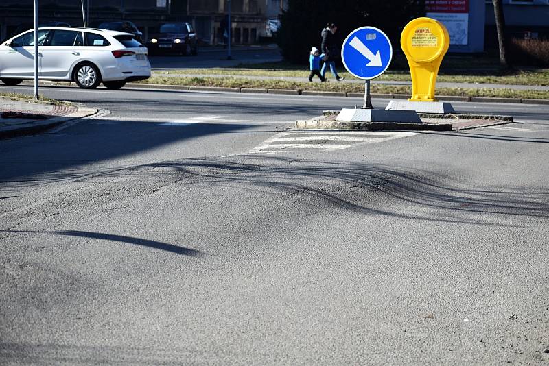 Takto to vypadala ulice Vítězná v Ostravě před opravami, které začaly v pondělí 23. května 2022.