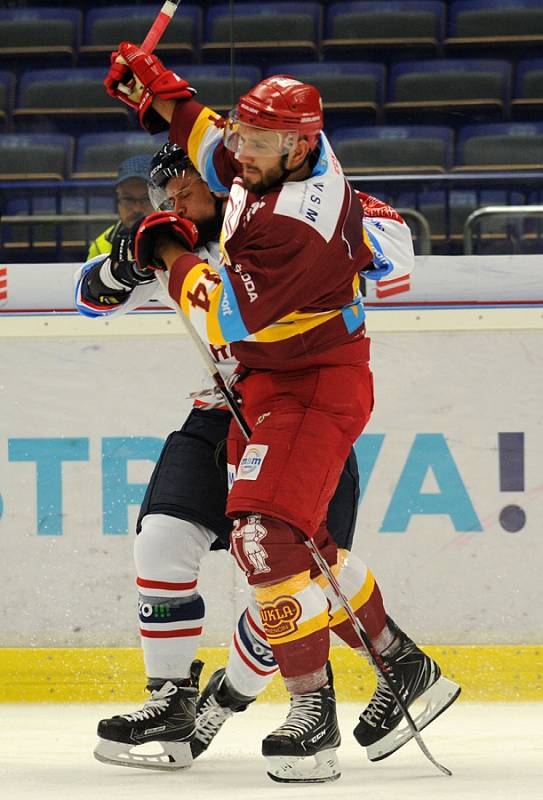 HC Vítkovice Ridera – HK Dukla Trenčín 2:1 (0:0, 0:1, 2:0)