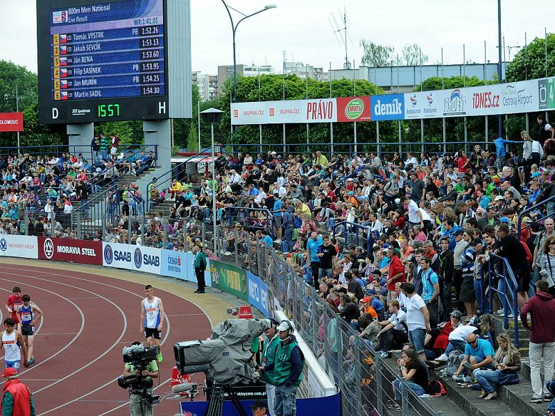 Zlatá tretra. Dvacet tisíc lidí se sešlo na největším českém atletickém mítinku.