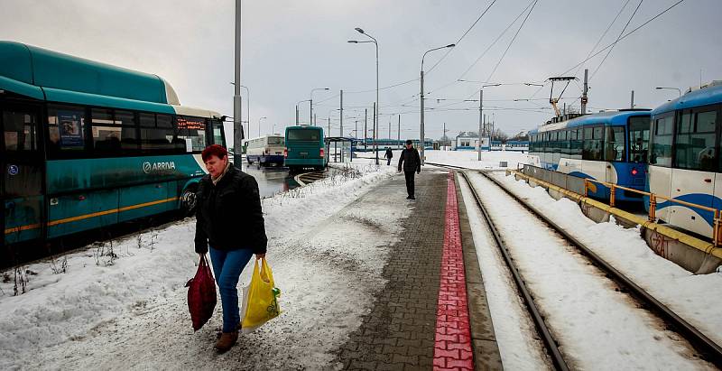 V dopravních terminálech město Ostrava vidí budoucnost. Zatím ale nepřesvědčily