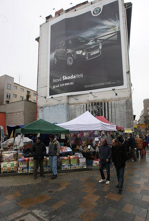 Na pozemku po květinové síni v centru Ostravy by měl vyrůst dům s byty a dvoupatrovou cukrárnou.