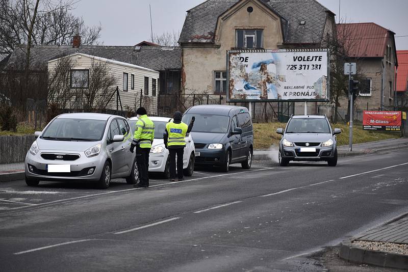 Jedno z policejních stanovišť se nacházelo v Děhylově na Opavsku na rozmezí Opavska a Ostravska. Hlídky kontrolovaly vozidla v obou směrech.