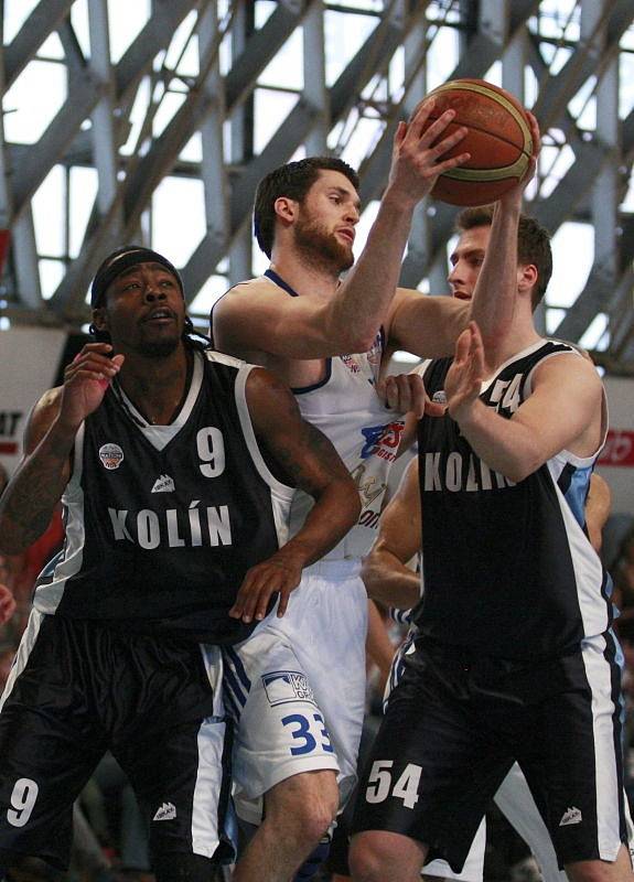 NH Ostrava – Kolín 96:72