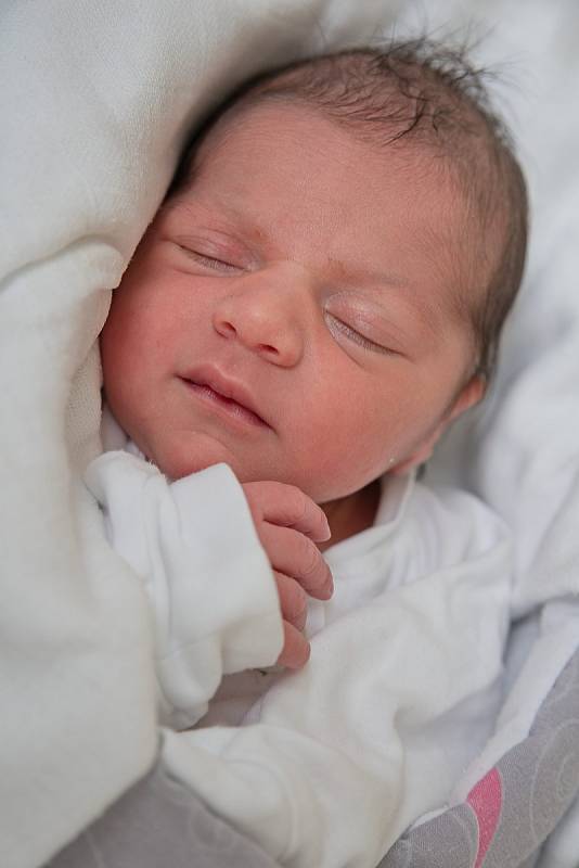 Amálie Mirgová, Karviná, narozena 4. května 2022 v Karviné, míra 47 cm, váha 2630 g. Foto: Marek Běhan
