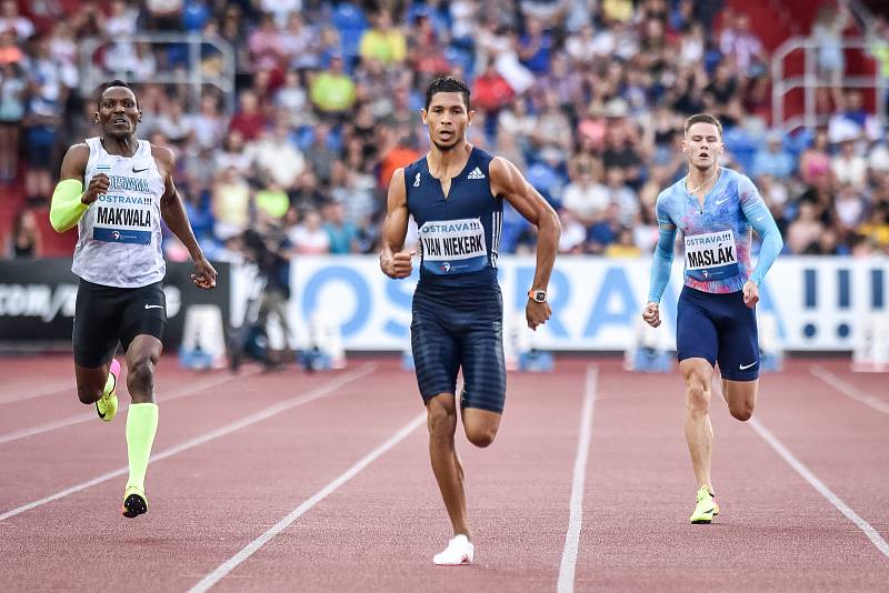 56. ročník atletického mítinku Zlatá tretra, který se konal 28. června 2017 v Ostravě. Na snímku (zleva) Makwala, Van Niekerk, Maslák.