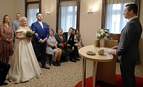 Ostrava-Radvanice, úterý 22. 2. 2022, svatbu v magické datum tu měl  jediný pár v 11 hodin, Iveta a Martin.