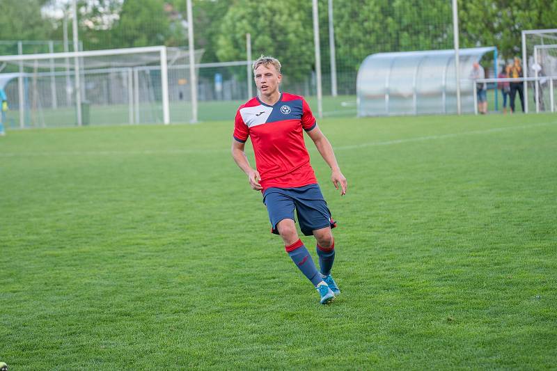 Zápas 26. kola krajského přeboru Hlubina - Dolní Datyně 2:0. Foto: TJ Unie Hlubina