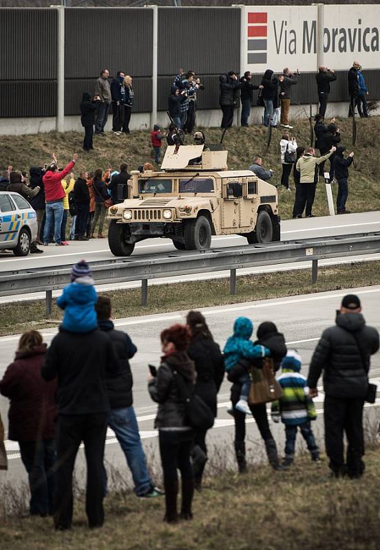 Průjezd americké armády Ostravou.