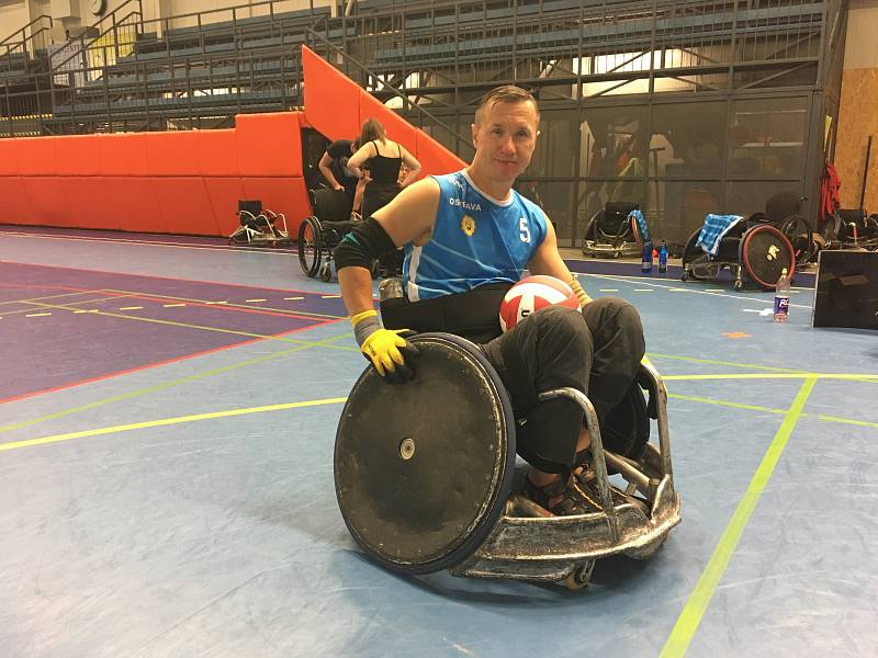 PAVEL ERMIS, ragbista na vozíku ze Sedlnic na Novojičínsku, hájí barvy SK Ostrava.
