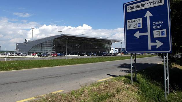 Na letišti v Mošnově vznikne výjezdové centrum - Novojičínský deník