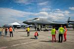 Přílet bombardérů B-52H Stratofortress a nadzvukového "stealth" B-1B Lancer na ostravské letiště Leoše Janáčka v Mošnově.