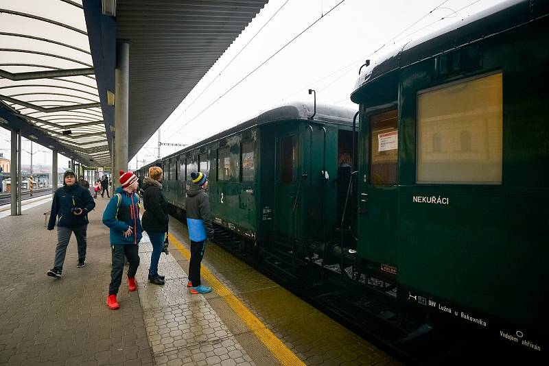 Motorová lokomotiva řady 751 - Bardotka.