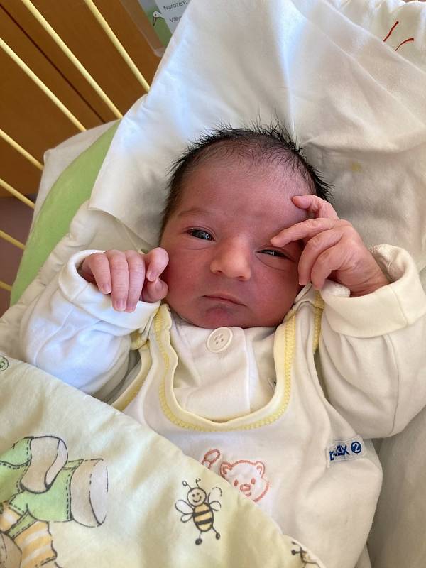 Marian Vinkler z Opavy, narozen 2. března 2021 v Opavě, míra 47 cm, váha 3170 g. Foto: Tereza Fridrichová