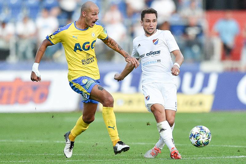 Utkání 3. kola první fotbalové ligy: FC Baník Ostrava - FK Teplice, 26. července 2019 v Ostravě. Na snímku (zleva) Tomáš Kučera a Adam Jánoš