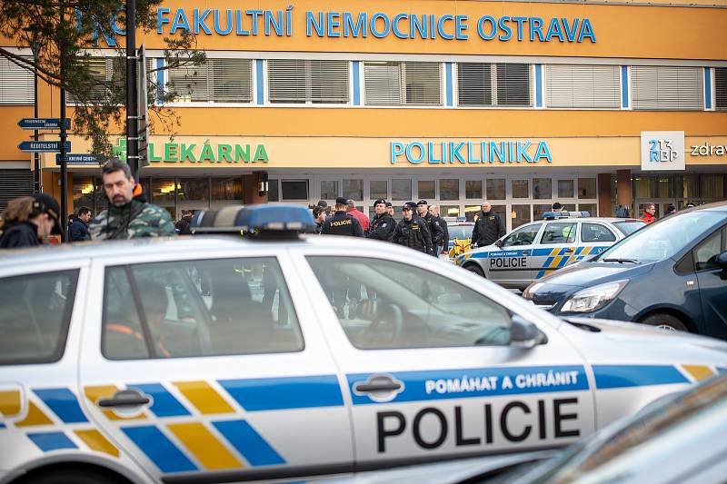 Situace po střelbě 10. prosince 2019 ve fakultní nemocnici v Ostravě-Porubě.