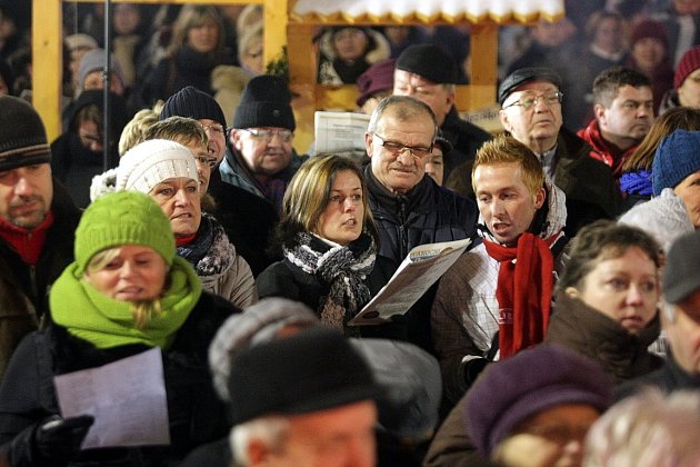  Akce Česko zpívá koledy se i letos uskutečnila v centru Ostravy na Masarykově náměstí.