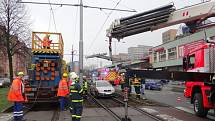 Dopravní nehoda, která se stala v pátek kolem desáté hodiny dopolední v křižovatce ulic Vyškovické a Čujkovovy v Ostravě-Zábřehu.