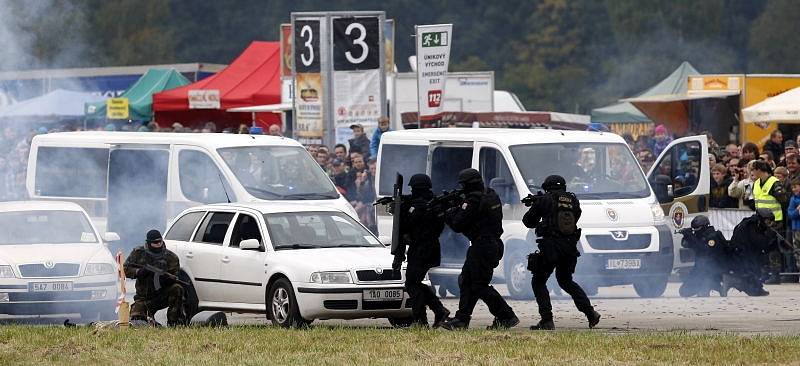 Dny NATO na letišti Leoše Janáčka v Mošnově.