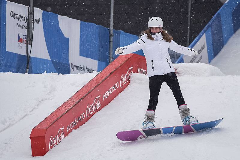 Olympijský festival u Ostravar Arény, 16. února 2018 v Ostravě, sportoviště - snowboarding.