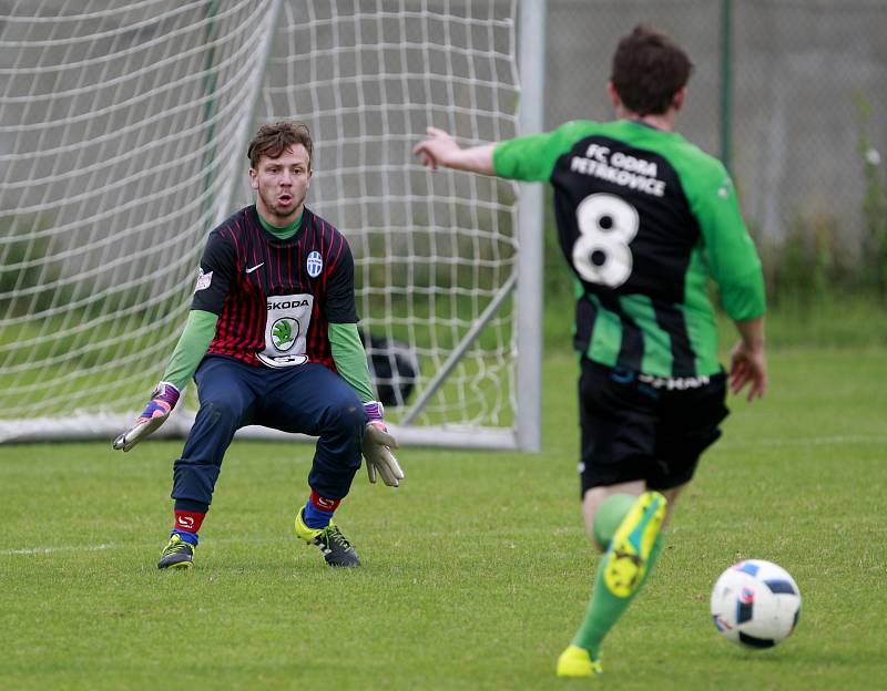 Třetiligové Petřkovice porazily na hřišti v Šilheřovicích Polanku 2:1.