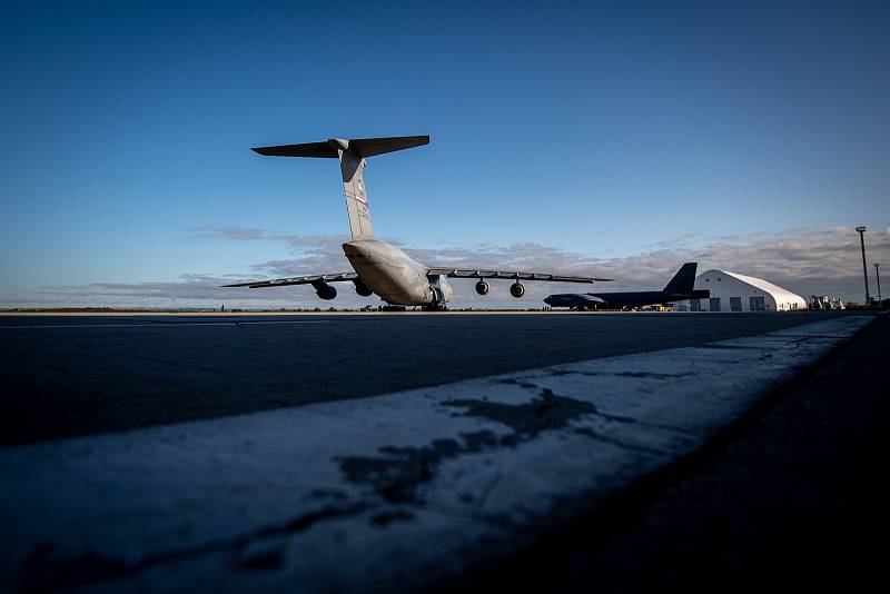 Přílet amerického transportní letoun Lockheed C-5M Super Galaxy, 18. září 2019 v Mošnově