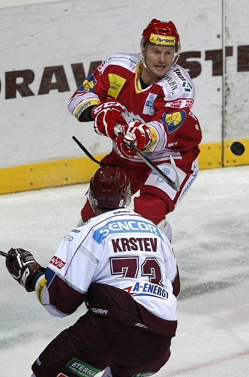 Čtvrtfinále play off hokejové extraligy Třinec - Sparta