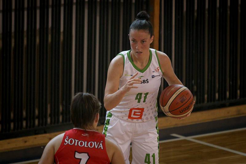 Basketbalový turnaj žen Memoriál Jiřího Jurdy: SBŠ Ostrava - Sokol Hradec Králové, 6. září 2019 v Ostravě.