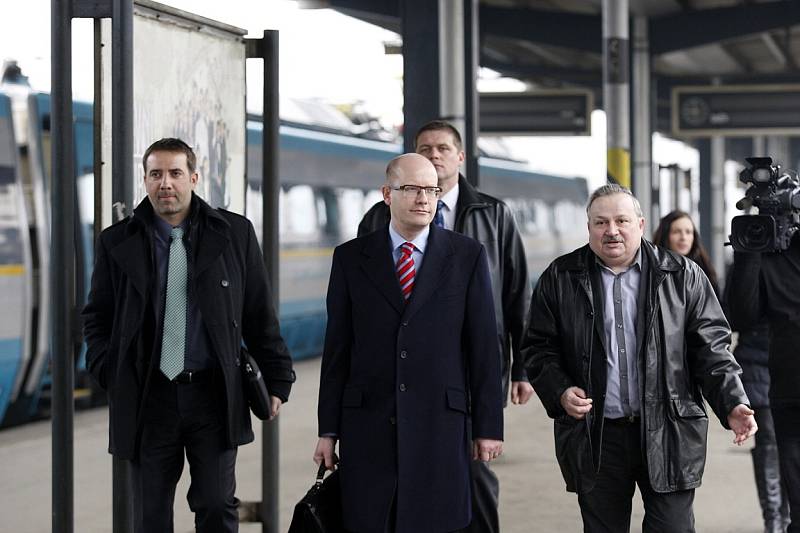 Premiér České republiky Bohuslav Sobotka do Ostravy dorazil vlakem na ostravské hlavní nádraží.