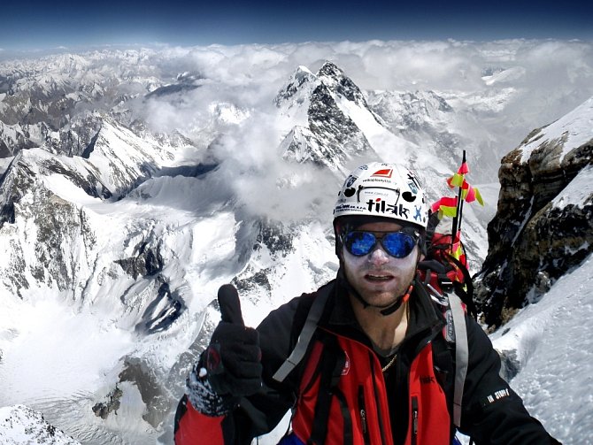 Úspěšný výstup na druhou nejvyšší horu světa K2 uskutečnil Libor Uher 20. července 2007 na expedici vedené Leopoldem Sulovským.