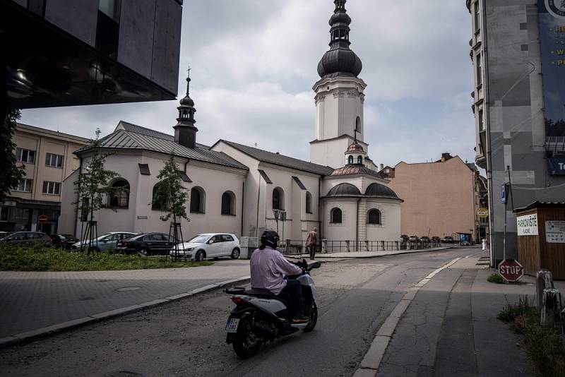 Kostelní ulice v centru Ostravy, červenec 2016. Ilustrační foto.