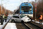 Na železničním přejezdu v Ostravě-Třebovicích se střetl rychlík jedoucí z Krnova s osobním automobilem.