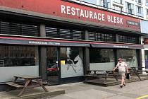 Blesk v ulici 28. října byl slavnou restaurací, teď ale zavřenou, 4. 6. 2023.
