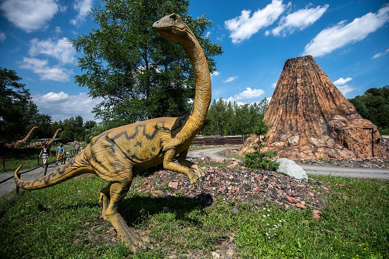 Největší DinoPark v ČR - DinoPark Ostrava v Doubravě na Karvinsku.