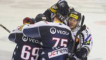 Předkolo play off hokejové extraligy – 1. zápas: HC Vítkovice Steel - HC ČSOB Pojišťovna Pardubice 8:2