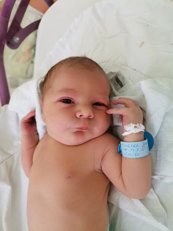 Dominik Vicherek z Havířova, narozen 14. července 2021 v Havířově, míra 50 cm, váha 3870 g. Foto: Michaela Blahová