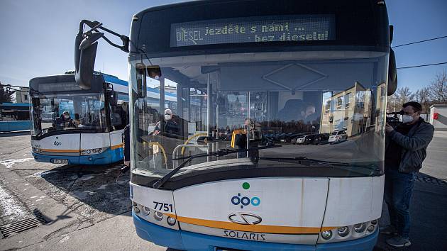 Dopravní podnik Ostrava slavnostně vyřadil poslední dieselový autobus,  9. dubna 2021 v Ostravě. Zbývající dieselové autobusy jsou nově používané jako zálohy.