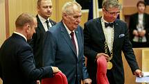 Prezident Miloš Zeman zahájil v úterý 5. září 2017 v Ostravě svou pátou oficiální návštěvu Moravskoslezského kraje.