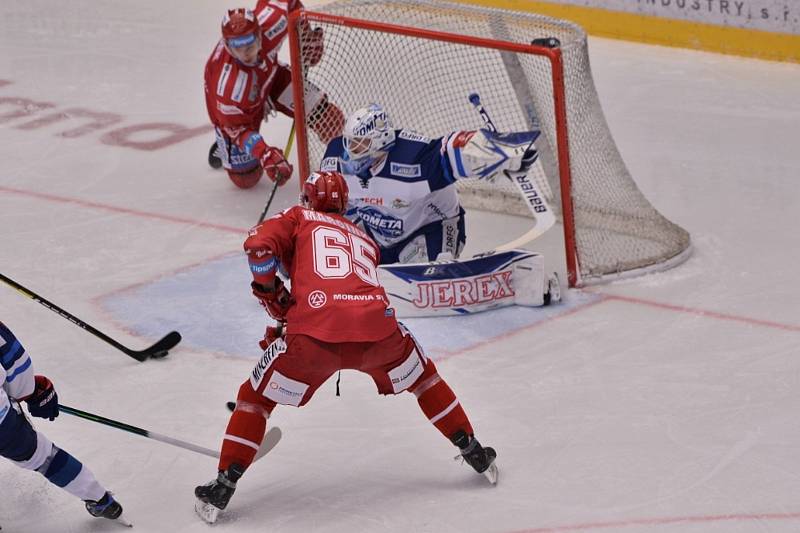 Utkání 14. kola hokejové extraligy Oceláři Třinec - Kometa Brno.