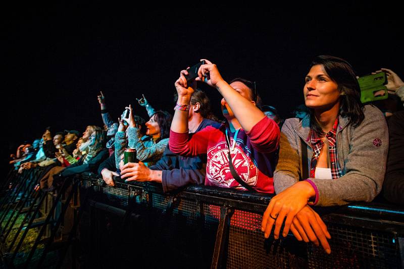 Koncert skupiny Pražský výběr na hudebním festivalu Moravské hrady v Hradci nad Moravicí 19. srpna 2016.