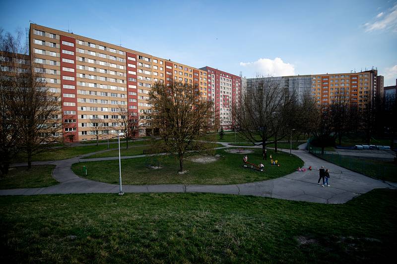 Ostrava-Jih, část Hrabůvka, březen 2020, po vyhlášení nouzového stavu v Česku z důvodu koronavirové nákazy (COVID-19).