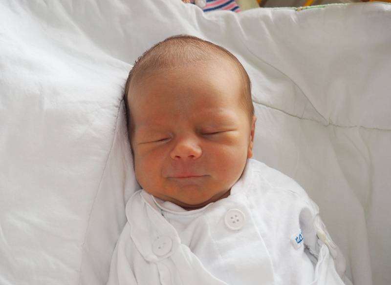 Tobias Šotkovský, 20. 4. 2019, 51 cm, 3220 g, Bolatice. Fakultní nemocnice Ostrava.