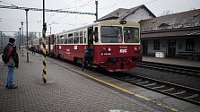 Slezský železniční spolek zahajuje výletní jízdy vlaků.