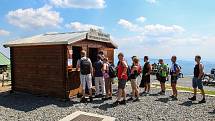 Lysá hora, červenec 2018. Výstup na vrchol Beskyd absolvuje každoročně statisíce turistů.