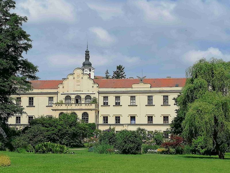 Častolovice se mohou pochlubit přírodou, historií i pivovarskou tradicí.