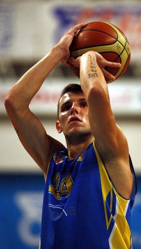 NH Ostrava - BK Opava 93:92