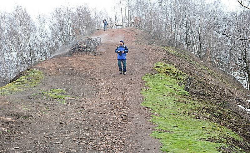 Ostravské haldě v neděli 7. dubna přišli popřát desítky lidí, kteří se zúčastnili tradiční procházky s Klubem českých turistů. 