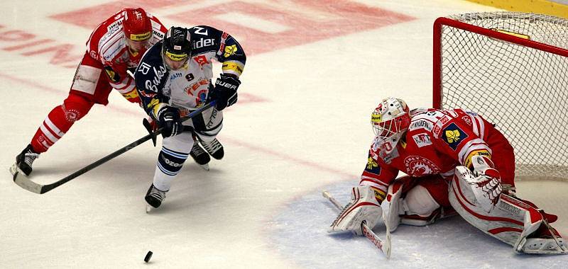 HC Oceláři Třinec – HC Vítkovice Steel 2:1