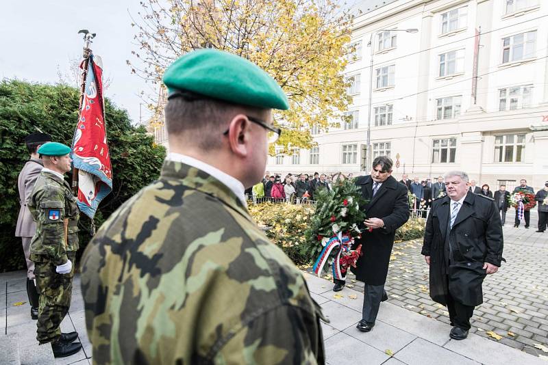 Ceremonie k 98. výročí vzniku samostatného československého státu v Ostravě.