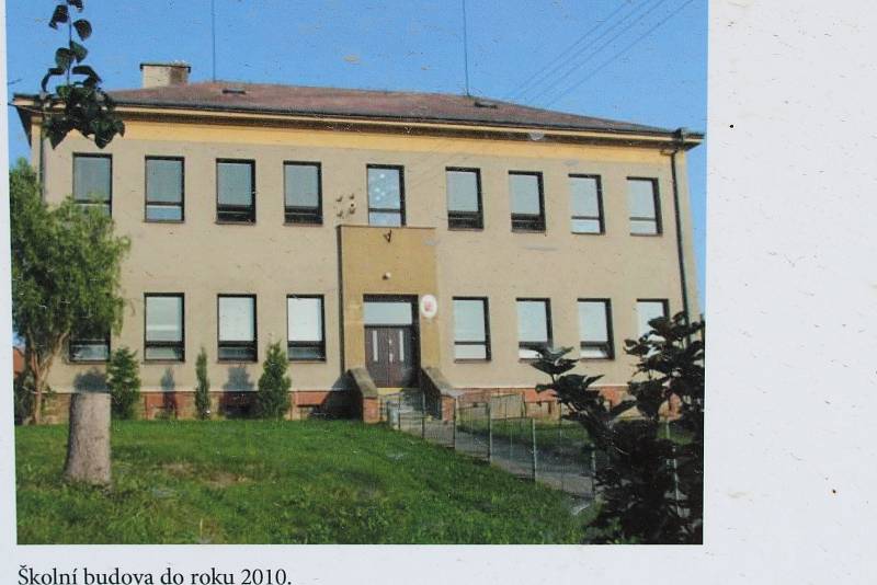 Základní a mateřská škola v Olbramicích - stav do roku 2010.